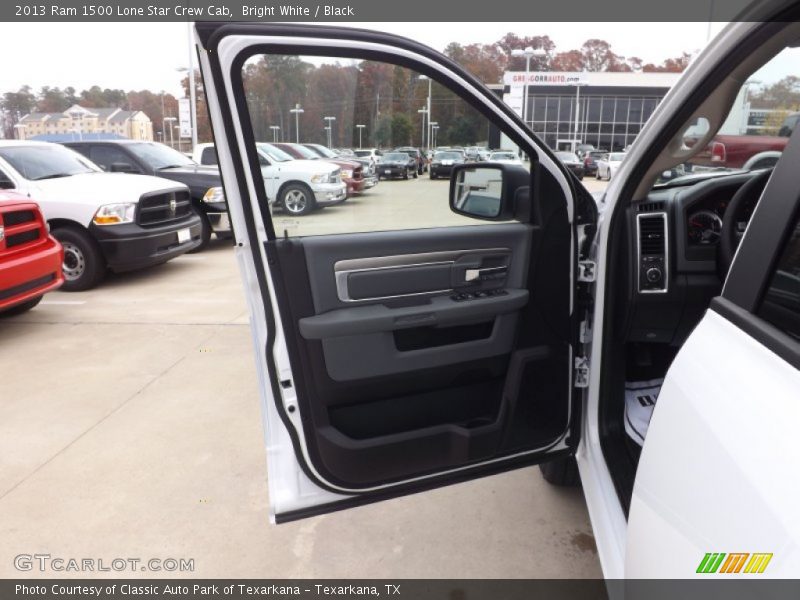 Bright White / Black 2013 Ram 1500 Lone Star Crew Cab