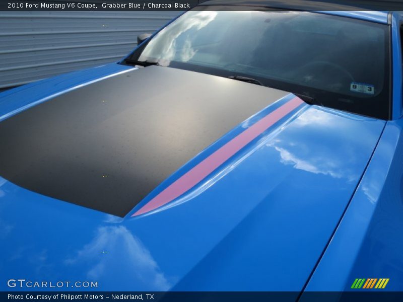 Grabber Blue / Charcoal Black 2010 Ford Mustang V6 Coupe