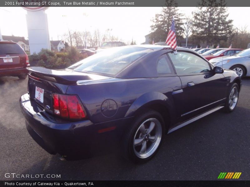 True Blue Metallic / Medium Parchment 2001 Ford Mustang GT Coupe