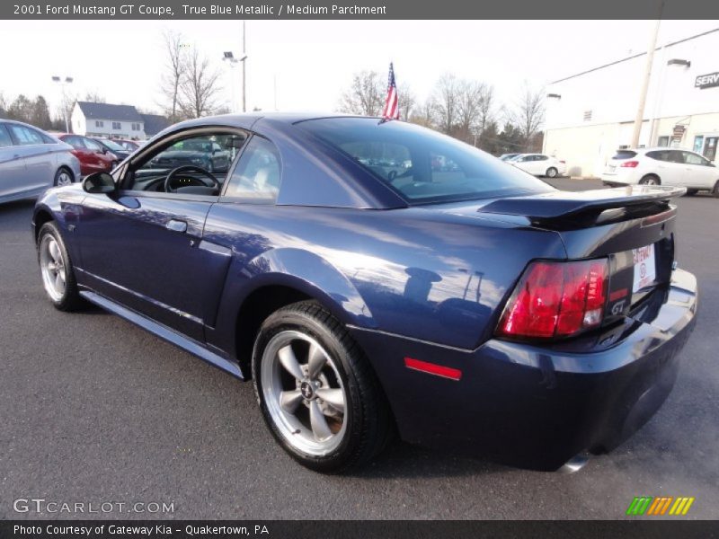 True Blue Metallic / Medium Parchment 2001 Ford Mustang GT Coupe