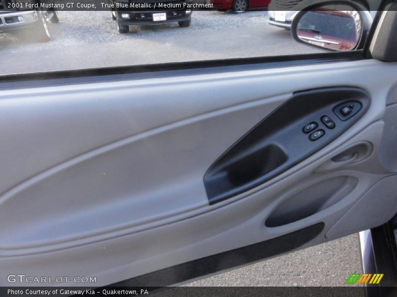True Blue Metallic / Medium Parchment 2001 Ford Mustang GT Coupe