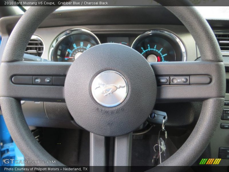  2010 Mustang V6 Coupe Steering Wheel
