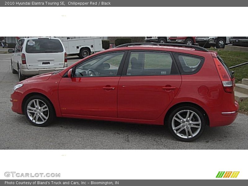 Chilipepper Red / Black 2010 Hyundai Elantra Touring SE