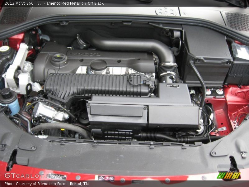Flamenco Red Metallic / Off Black 2013 Volvo S60 T5