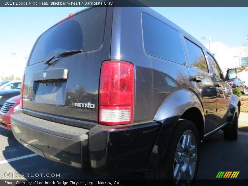 Blackberry Pearl / Dark Slate Gray 2011 Dodge Nitro Heat