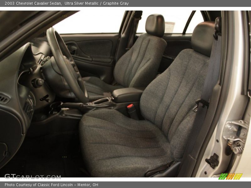 Ultra Silver Metallic / Graphite Gray 2003 Chevrolet Cavalier Sedan