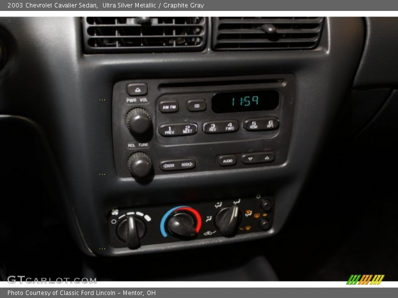 Ultra Silver Metallic / Graphite Gray 2003 Chevrolet Cavalier Sedan