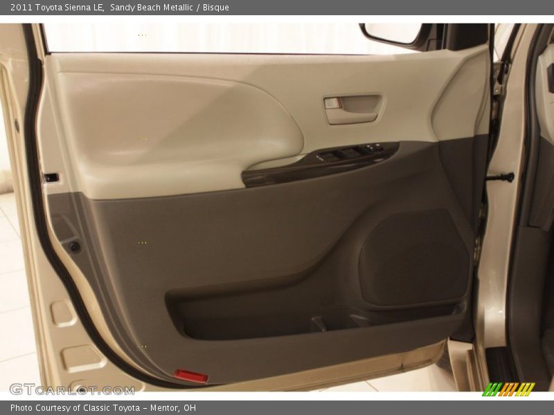 Sandy Beach Metallic / Bisque 2011 Toyota Sienna LE