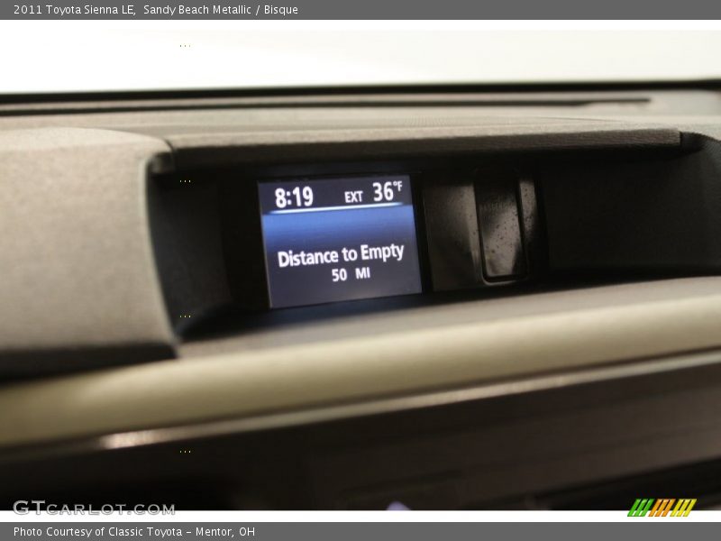 Sandy Beach Metallic / Bisque 2011 Toyota Sienna LE