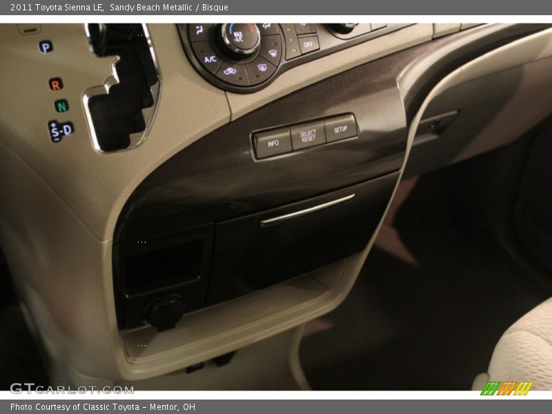 Sandy Beach Metallic / Bisque 2011 Toyota Sienna LE