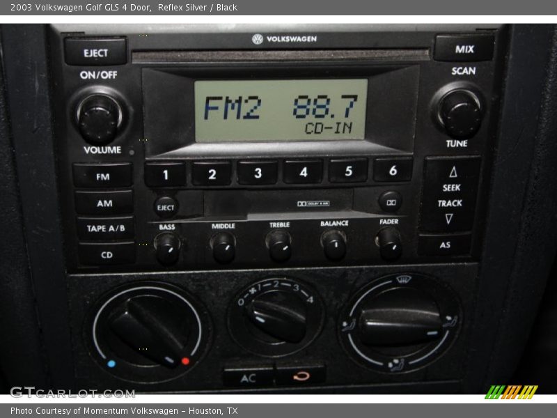 Audio System of 2003 Golf GLS 4 Door