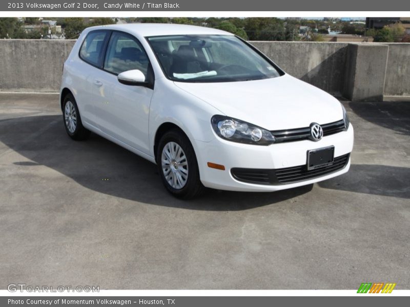 Candy White / Titan Black 2013 Volkswagen Golf 2 Door
