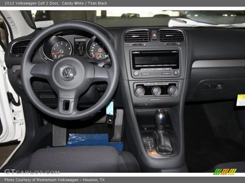 Dashboard of 2013 Golf 2 Door