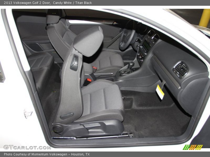 Candy White / Titan Black 2013 Volkswagen Golf 2 Door