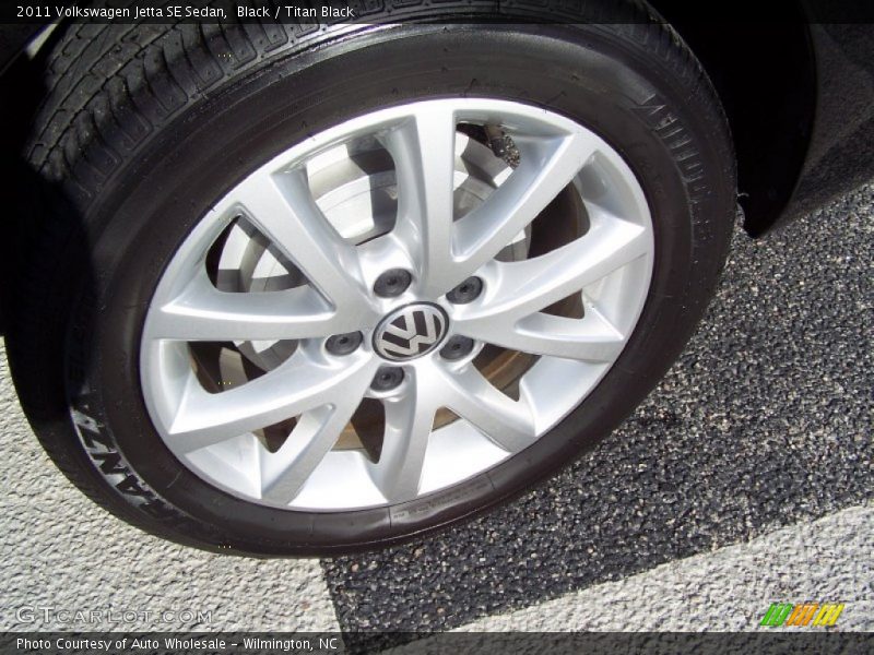 Black / Titan Black 2011 Volkswagen Jetta SE Sedan