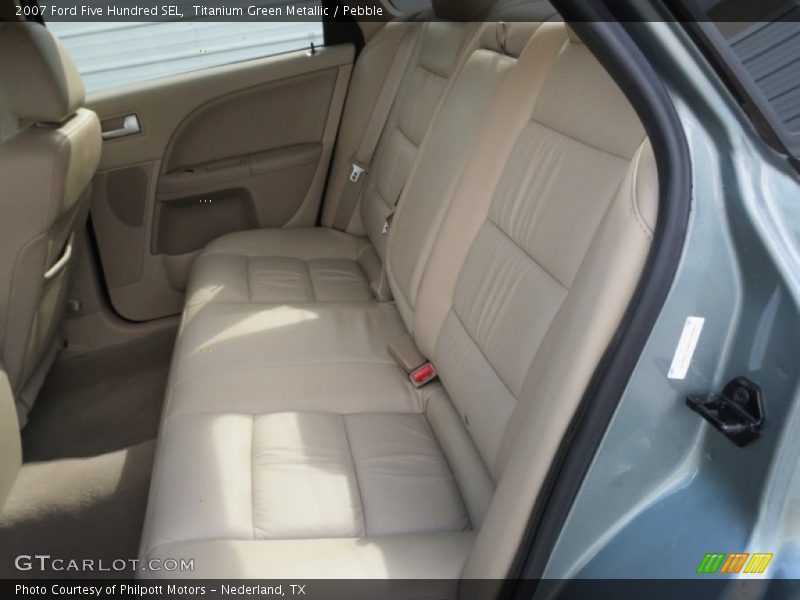 Rear Seat of 2007 Five Hundred SEL
