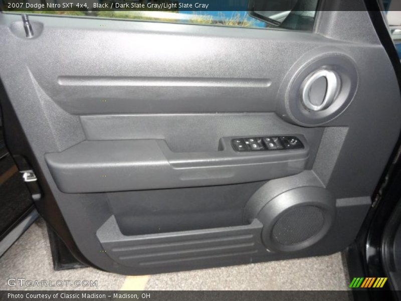 Black / Dark Slate Gray/Light Slate Gray 2007 Dodge Nitro SXT 4x4