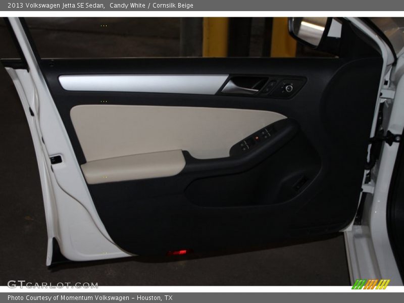 Candy White / Cornsilk Beige 2013 Volkswagen Jetta SE Sedan