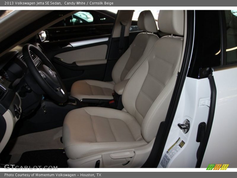 Candy White / Cornsilk Beige 2013 Volkswagen Jetta SE Sedan