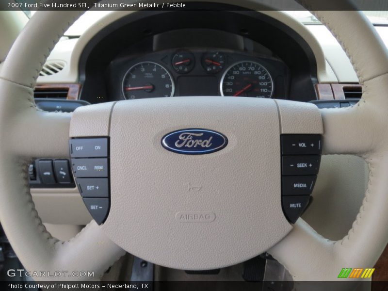  2007 Five Hundred SEL Steering Wheel