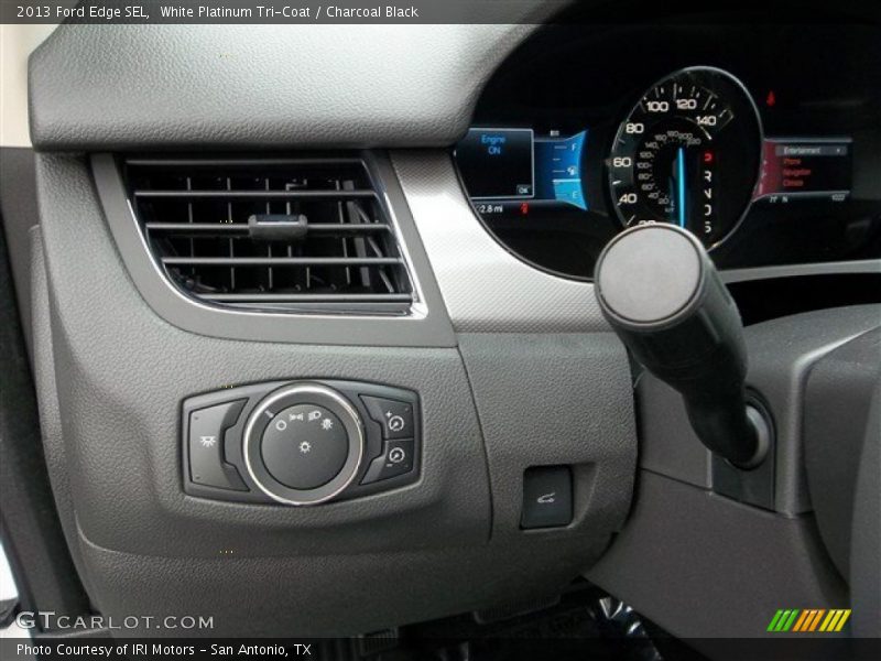 White Platinum Tri-Coat / Charcoal Black 2013 Ford Edge SEL