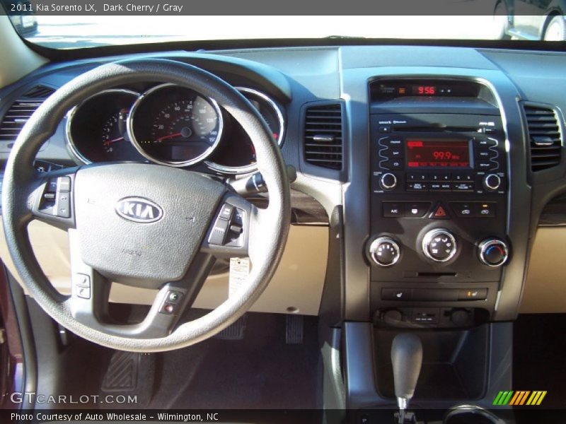Dark Cherry / Gray 2011 Kia Sorento LX