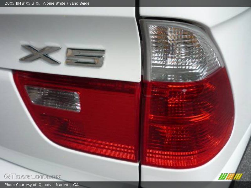 Alpine White / Sand Beige 2005 BMW X5 3.0i