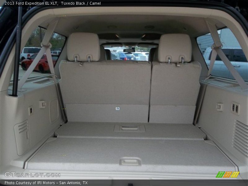  2013 Expedition EL XLT Trunk