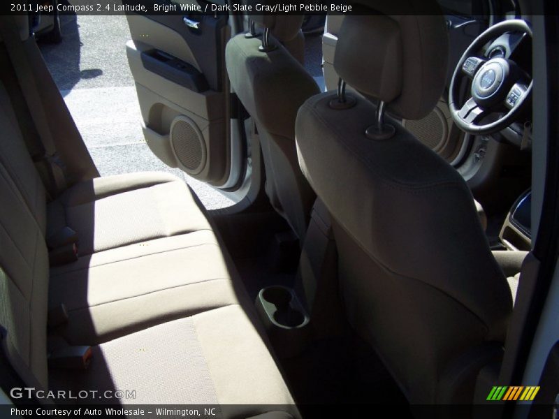 Bright White / Dark Slate Gray/Light Pebble Beige 2011 Jeep Compass 2.4 Latitude