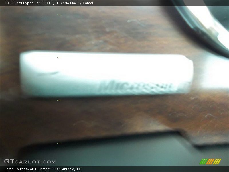 Tuxedo Black / Camel 2013 Ford Expedition EL XLT