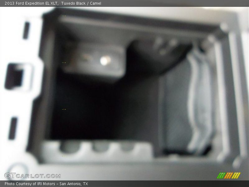 Tuxedo Black / Camel 2013 Ford Expedition EL XLT