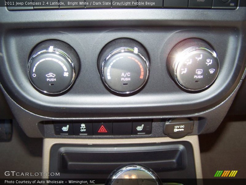 Bright White / Dark Slate Gray/Light Pebble Beige 2011 Jeep Compass 2.4 Latitude