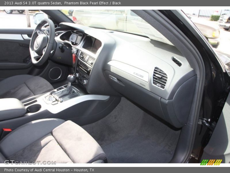Phantom Black Pearl Effect / Black 2013 Audi S4 3.0T quattro Sedan