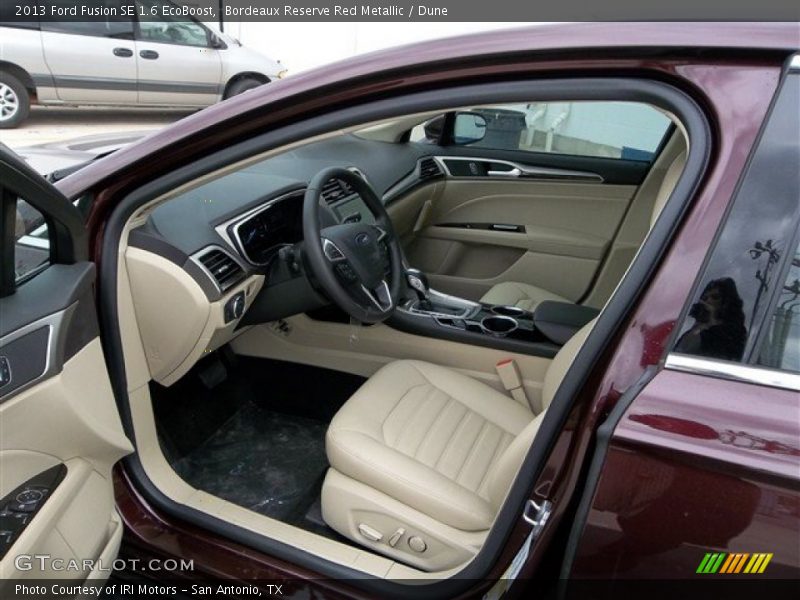  2013 Fusion SE 1.6 EcoBoost Dune Interior
