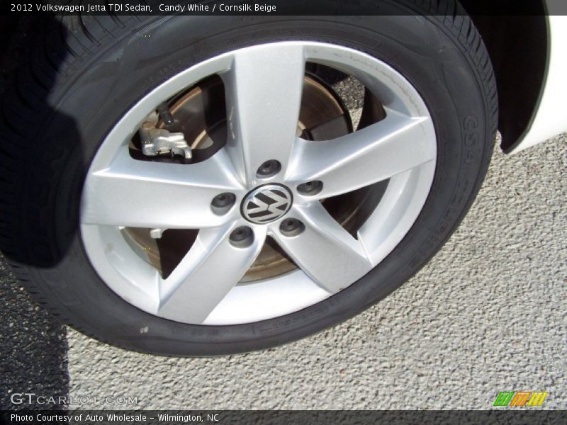 Candy White / Cornsilk Beige 2012 Volkswagen Jetta TDI Sedan