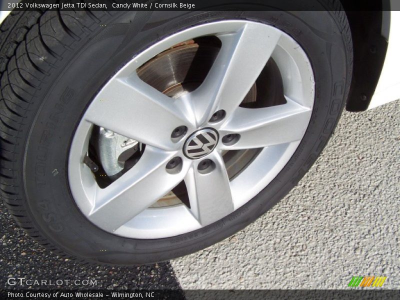 Candy White / Cornsilk Beige 2012 Volkswagen Jetta TDI Sedan
