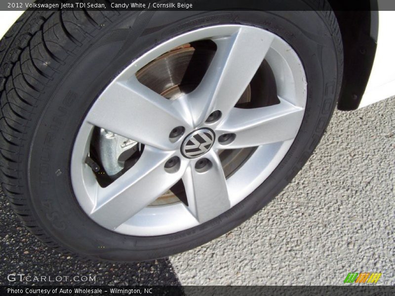 Candy White / Cornsilk Beige 2012 Volkswagen Jetta TDI Sedan
