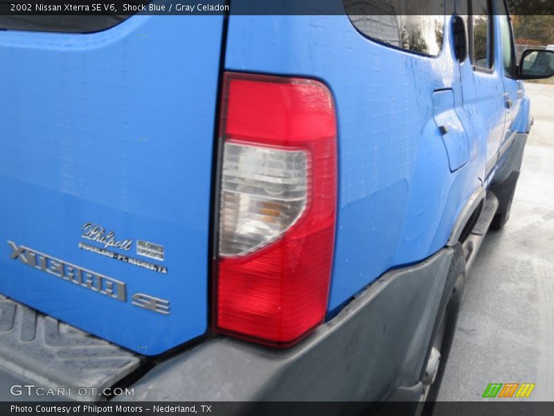 Shock Blue / Gray Celadon 2002 Nissan Xterra SE V6