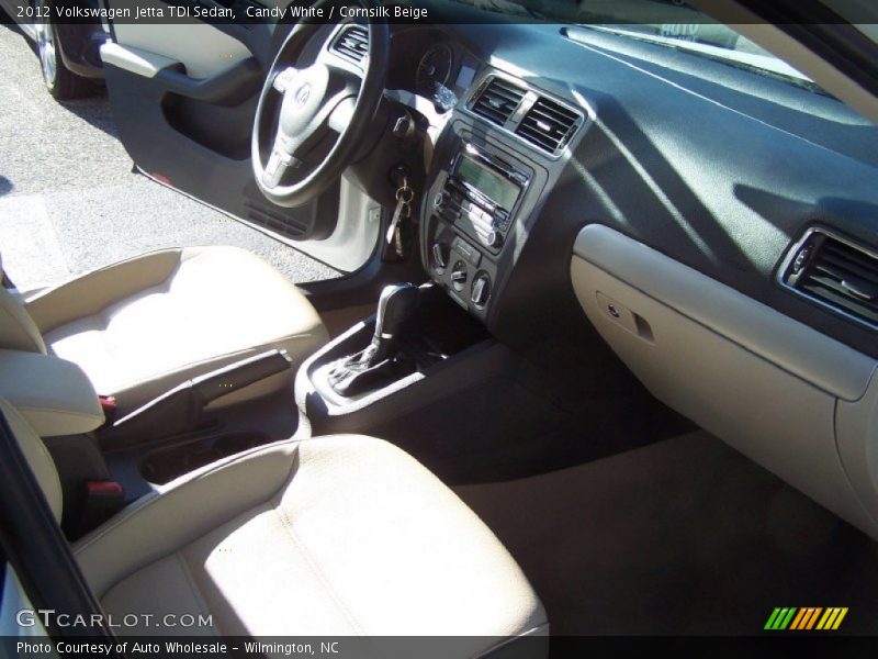 Candy White / Cornsilk Beige 2012 Volkswagen Jetta TDI Sedan