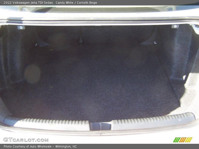 Candy White / Cornsilk Beige 2012 Volkswagen Jetta TDI Sedan
