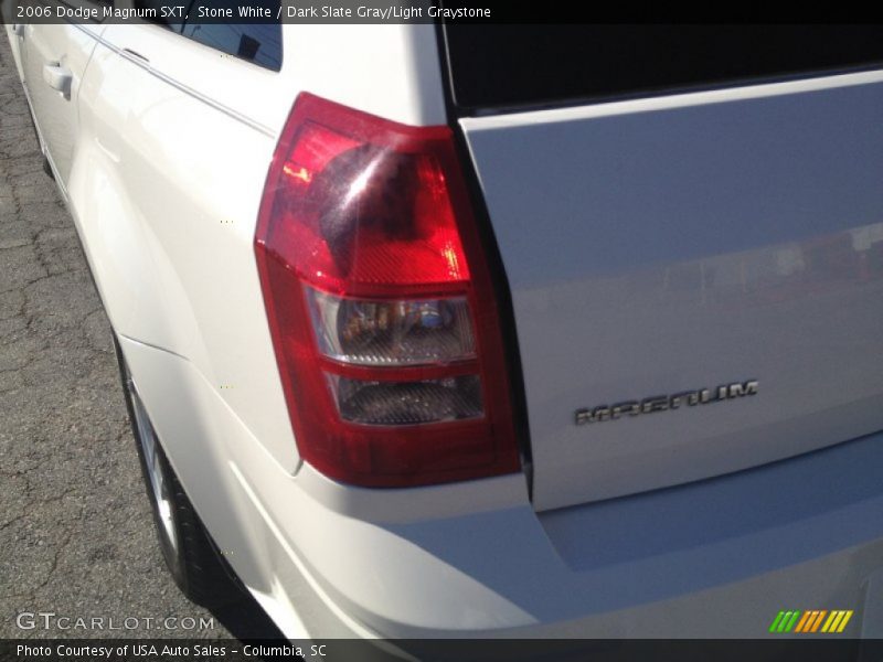 Stone White / Dark Slate Gray/Light Graystone 2006 Dodge Magnum SXT
