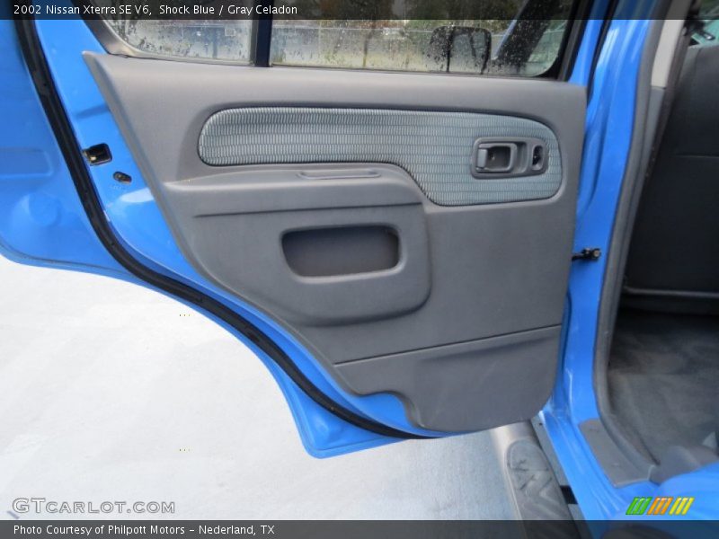 Shock Blue / Gray Celadon 2002 Nissan Xterra SE V6