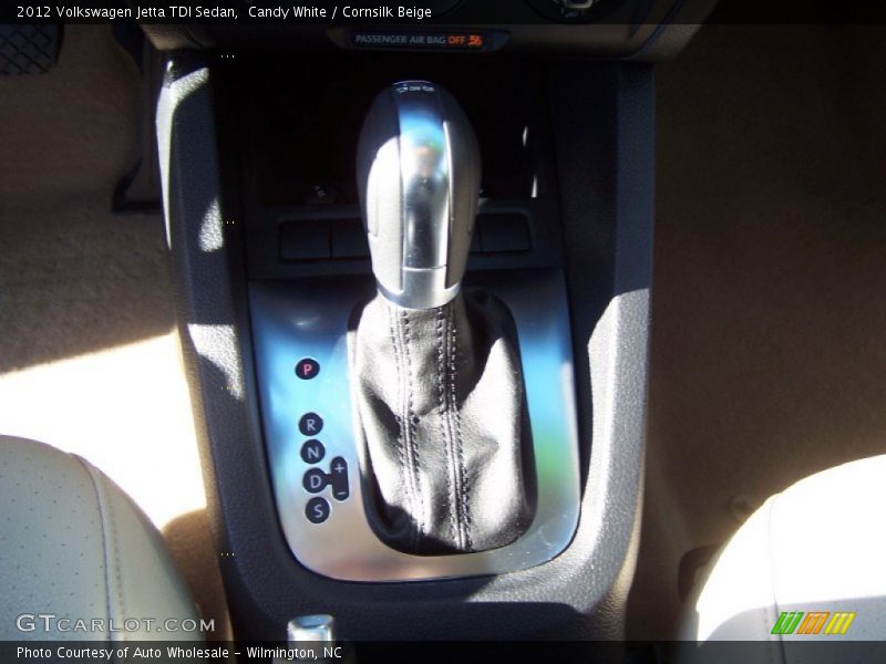 Candy White / Cornsilk Beige 2012 Volkswagen Jetta TDI Sedan