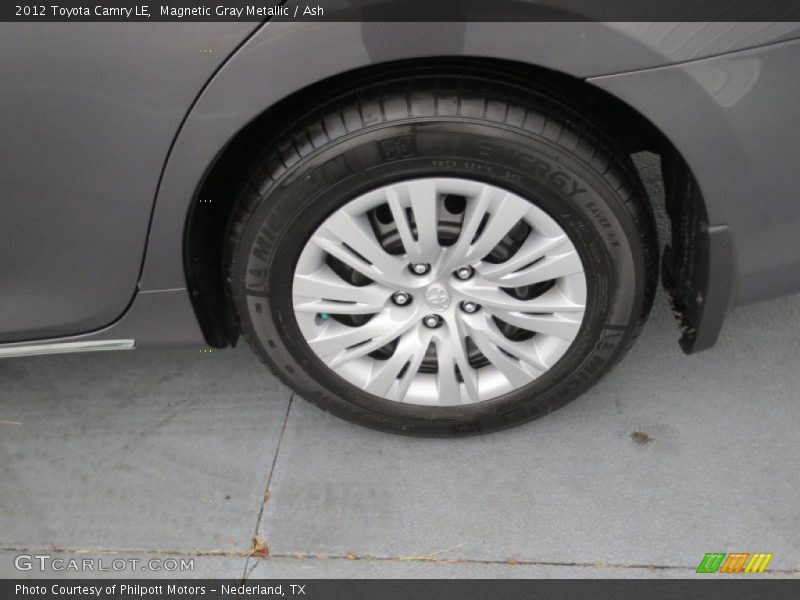 Magnetic Gray Metallic / Ash 2012 Toyota Camry LE