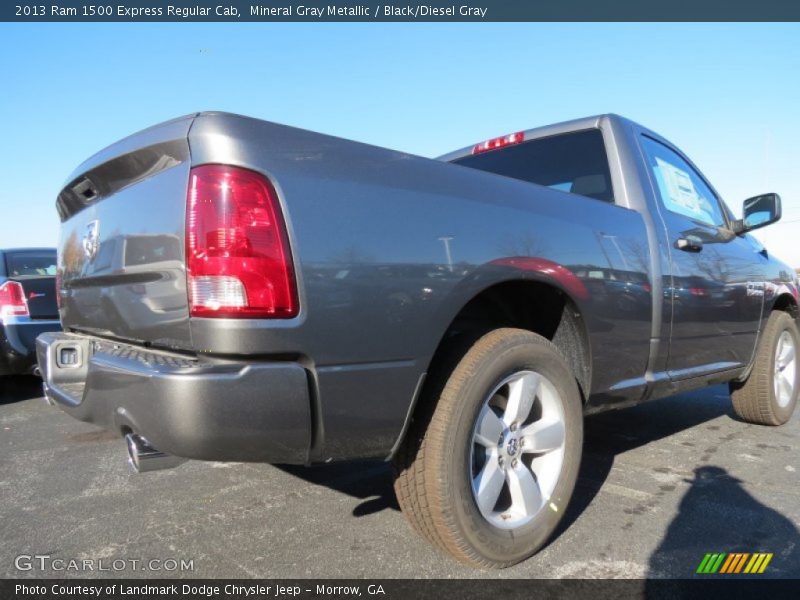 Mineral Gray Metallic / Black/Diesel Gray 2013 Ram 1500 Express Regular Cab