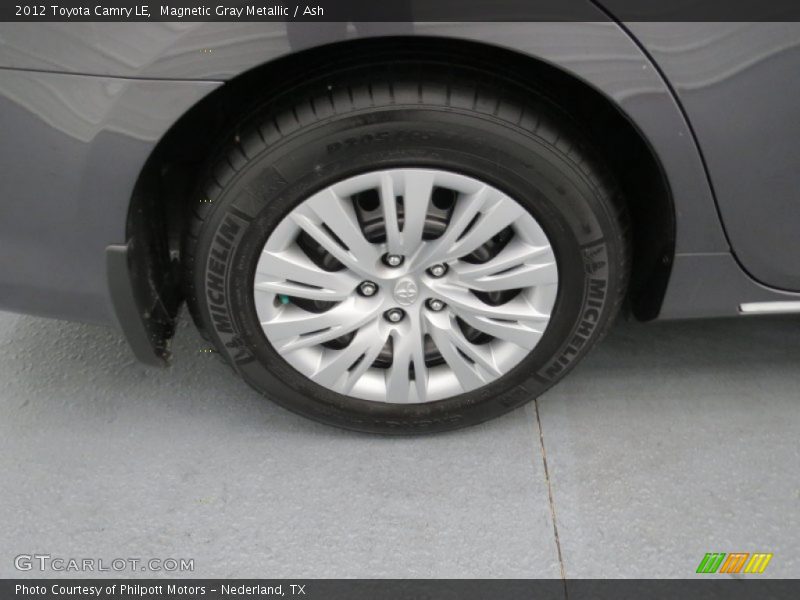 Magnetic Gray Metallic / Ash 2012 Toyota Camry LE