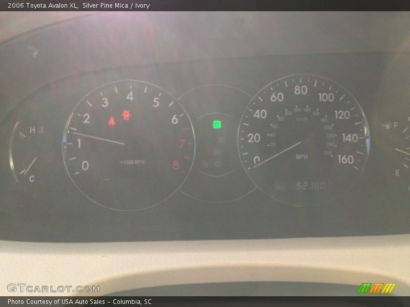 Silver Pine Mica / Ivory 2006 Toyota Avalon XL