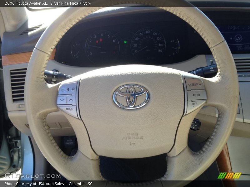 Silver Pine Mica / Ivory 2006 Toyota Avalon XL