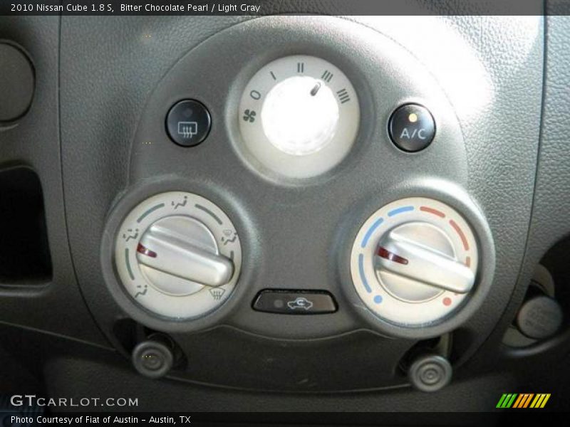 Bitter Chocolate Pearl / Light Gray 2010 Nissan Cube 1.8 S