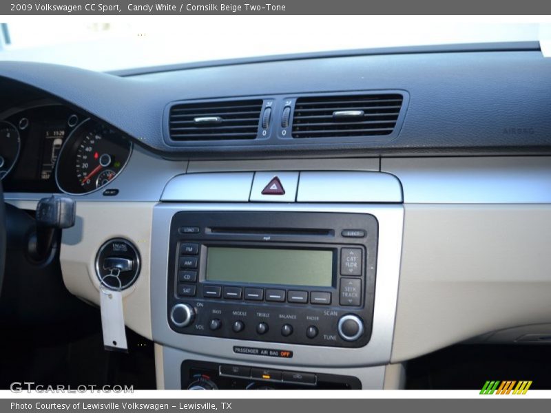 Candy White / Cornsilk Beige Two-Tone 2009 Volkswagen CC Sport